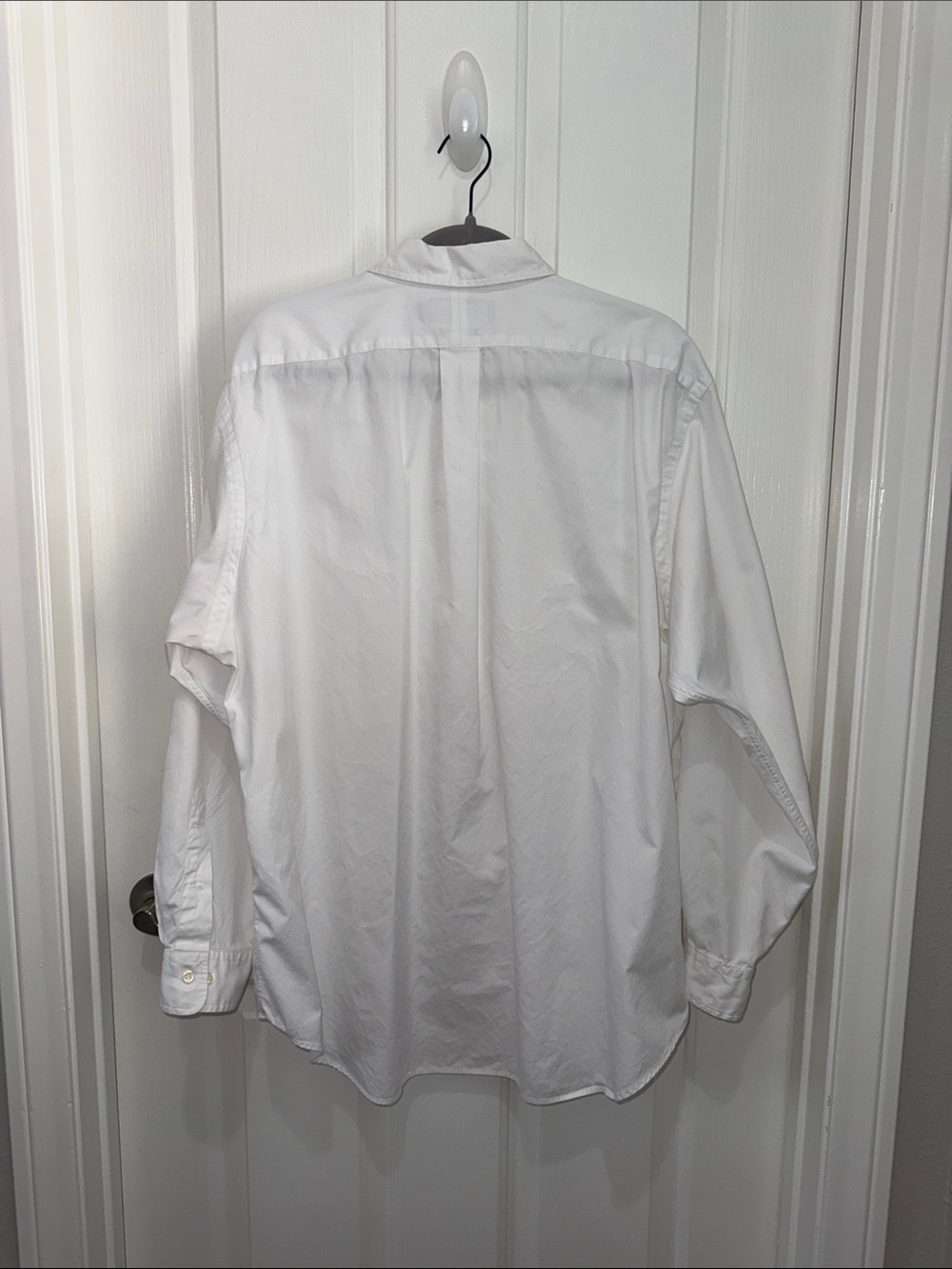 Ralph Lauren White Button-Down Oxford Shirt with Navy Pony - Classic Fit - Picture 4 of 8